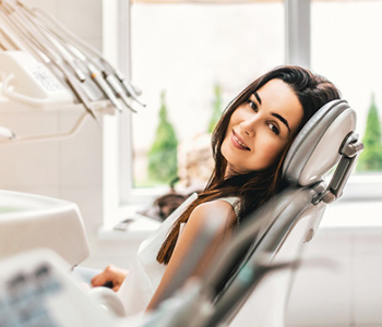 Feel confident with cosmetic veneers that look fabulous in Brampton, ON
